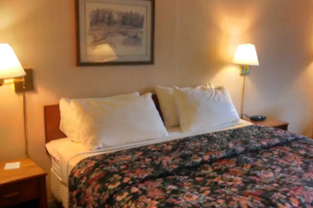 Americas Best Value Inn Marion Nc Esterno foto